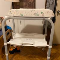 Fasciatoio richiudibile con vaschetta