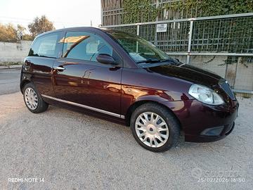 Lancia Ypsilon 1.2 Argento