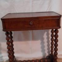 TAVOLINO DA LAVORO LOMBARDO DELLA META' 800