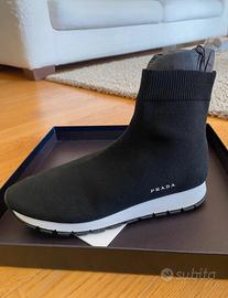 Prada neri da donna. Nr 38