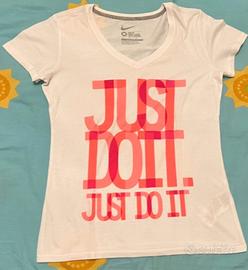 T-shirt Nike 