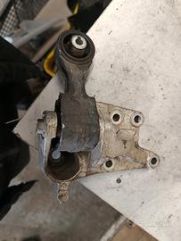 SUPPORTO MOTORE CITROEN C5 2.2 2008 CON BIELETTA