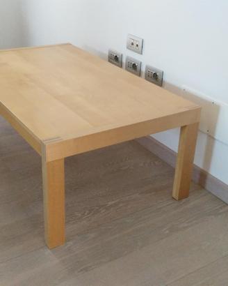 Tavolino basso in betulla Ikea