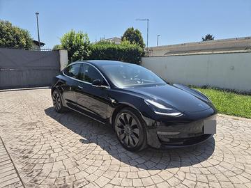 Tesla Model 3 Dual motor long range AWD