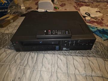 videoregistratore seleco ben tenuto. funzionante 