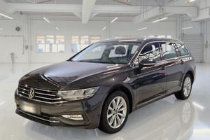 VOLKSWAGEN PASSAT VARIANT 2.0TDI SCR EVO 110KW BUS