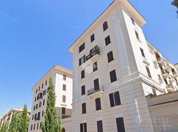 2 LOCALI A ROMA