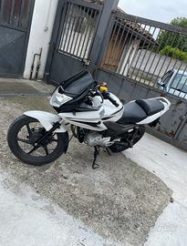 Honda cbf 125