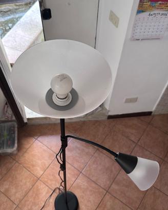 Lampada piantana