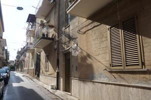 3 LOCALI A BELLIZZI