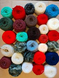 gomitoli lana lotto stock