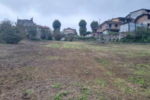 Terreno di mq.10.300 con 2 pozzi e 2 fronti strada