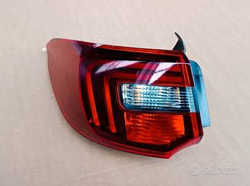 Fanale posteriore sinistro Opel Grandland