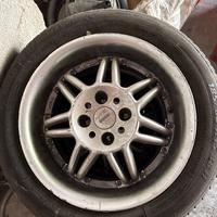 Cerchi con gomme
