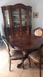 Credenza stile 900 e tavolo legno massiccio