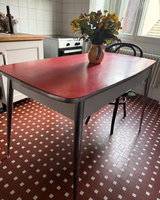 Tavolo in formica