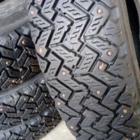Gomme invernali chiodate Goodyear 135/80 R13