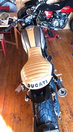 Ducati Scrambler 800 Red