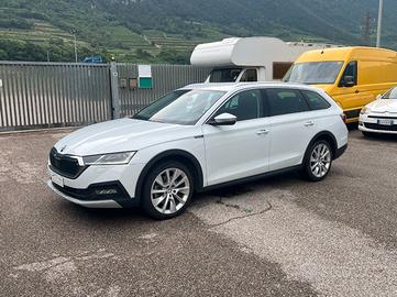 Skoda Octavia Wagon 2.0 tdi evo Scout 4x4 150cv ds