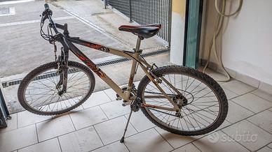 Bicicletta mtb 26pollici