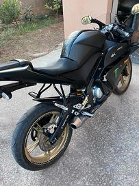 Yamaha yzf r125