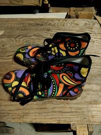 Scarpe in stile Palladium a fiori. Taglia 41.