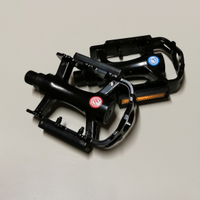 Pedali lega di alluminio