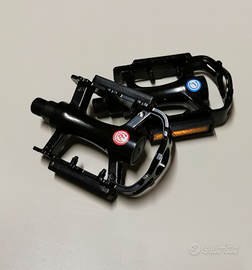 Pedali lega di alluminio