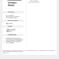 Cameriere al piani aiuto cucina