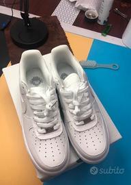 Nike Air Force 1 bianche, taglia 39