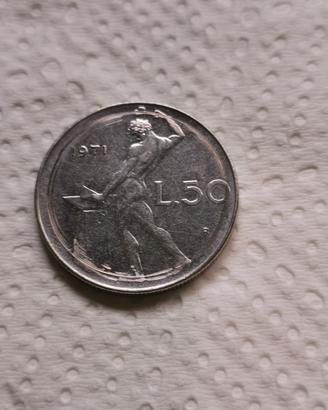 lire 50 Vulcano 1971 con visibile errore di conio