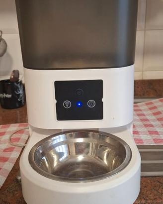 Mangiatoia automatica Wi fi