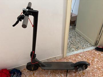 Monopattino elettrico AOVOPRO 350w