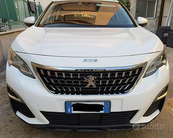 Peugeot 3008  1.5 130cv Allure Pack