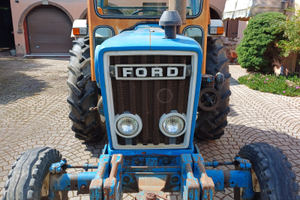 Ford 5600 + attrezzi
