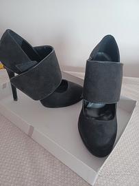 Scarpe décolleté scamosciate nere n.37 Sheen 