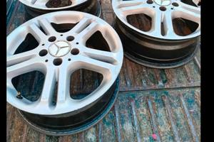 cerchi in lega 16 mercedes