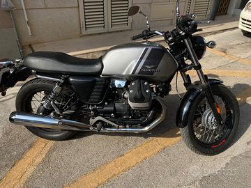 Moto Guzzi v7 special