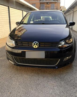 N.B. Volkswagen polo 2011 1.6TDI cambio automatic