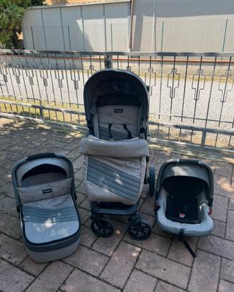 Trio passeggino Foppapedretti modello "3chic"
