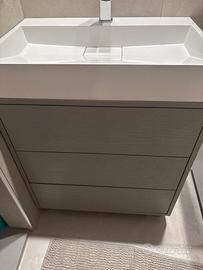 Mobile bagno con lavabo incluso