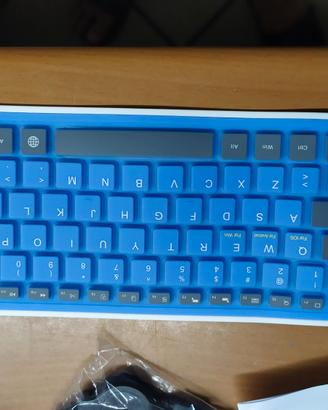 TASTIERA PORTATILE USB FLESSIBILE  bluetooth 