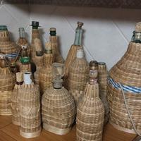 bottiglie vecchie mpagliate
