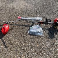 Taglia siepi rami decespugliatore