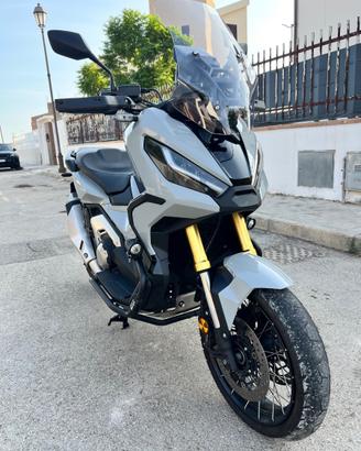 HONDA X-ADV 750 2023