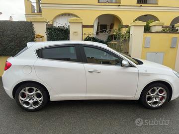 Giulietta 2021  16, jtd-m  33000km