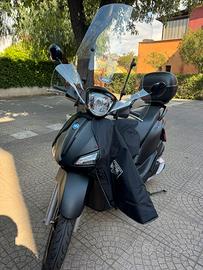 scudo tucano liberty 150 s  pari al nuovo