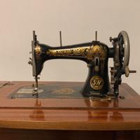 macchina da cucire Naumann