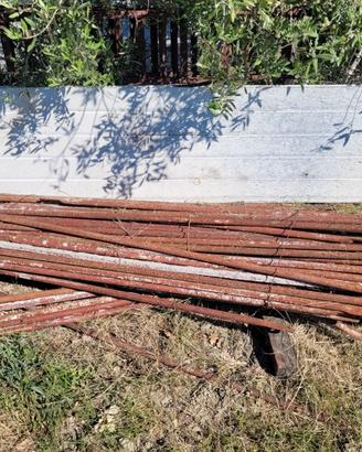 Impalcatura 50 pezzi compresa di stecche