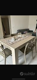 Tavolo+ sedie